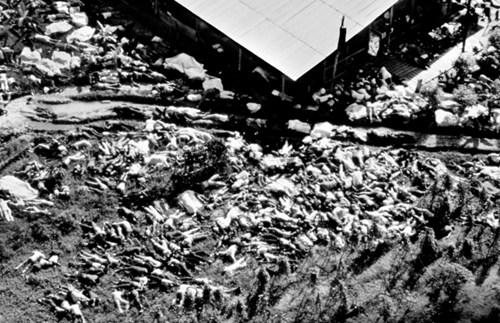 1978年11月18日：琼斯镇惨案