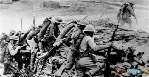 1918年11月11日：第一次世界大战结束