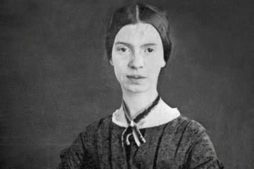 1830年12月10日：艾米莉·狄金森出生
