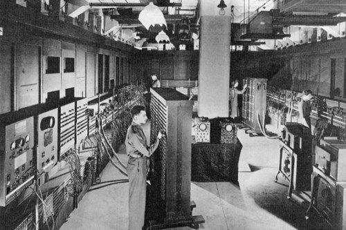 1946年02月14日：ENIAC诞生