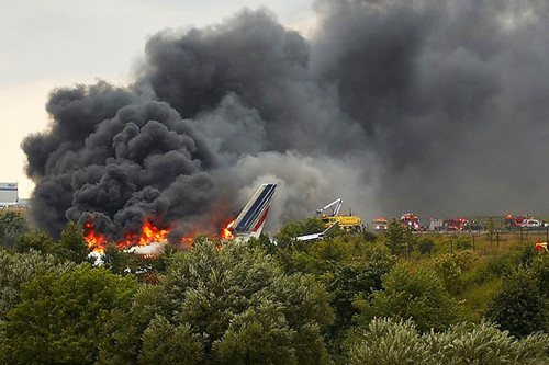 2005年08月02日：法国航空358号航班事故