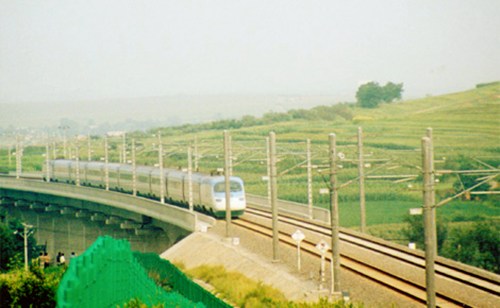 2003年10月11日：秦沈客运专线开通