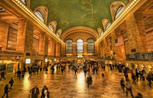 1913年02月02日：纽约中央火车站正式启用