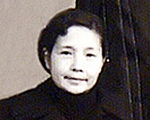 1907年02月04日：唐丽玲出生