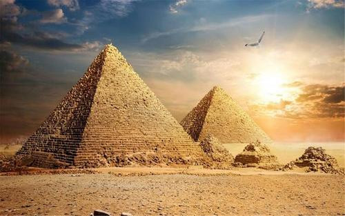 古埃及王权与神权的关系