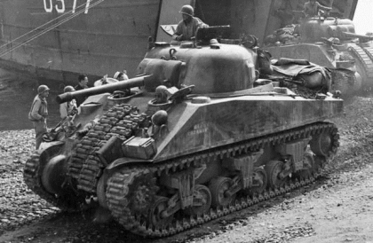 M4谢尔曼坦克：二战陆战明星兵器