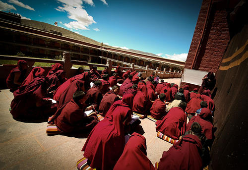 藏传佛教中的僧职称谓都有哪些