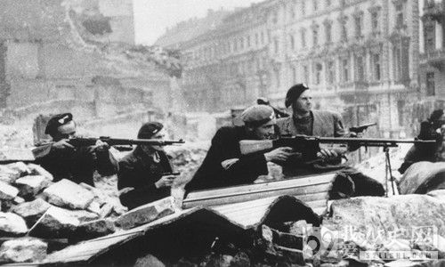 波兰华沙起义