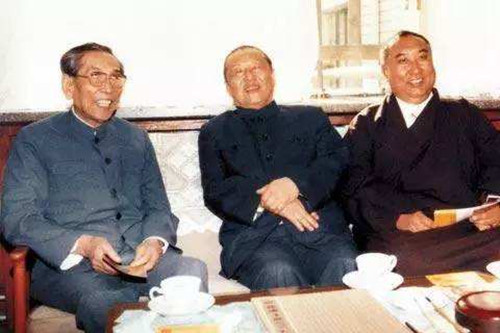 阿沛·阿旺晋美为建设西藏做出的贡献
