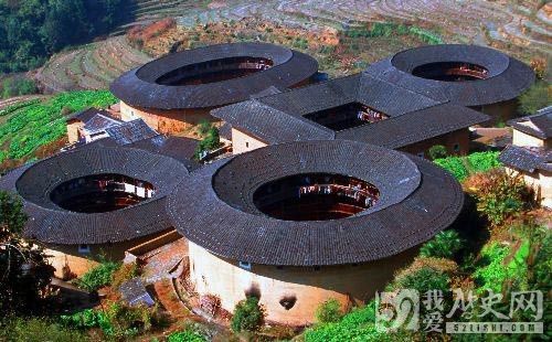 中国福建土楼被正式列入世界遗产名录