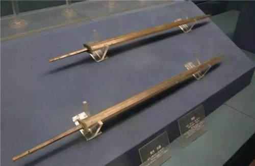 秦朝的剑的特点