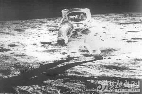 人类登上月球