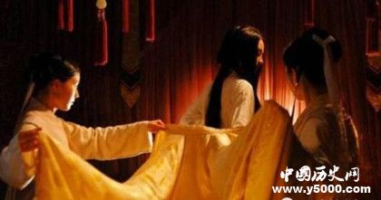 清朝皇帝宫妃侍寝制度是什么样的？