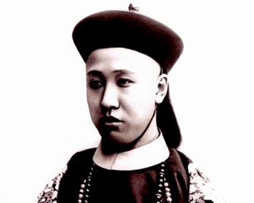 1951年2月3日：爱新觉罗·载沣逝世