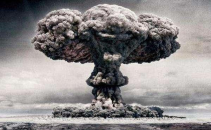 世界第一颗原子弹